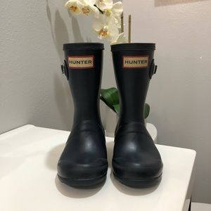 HUNTER rain boots